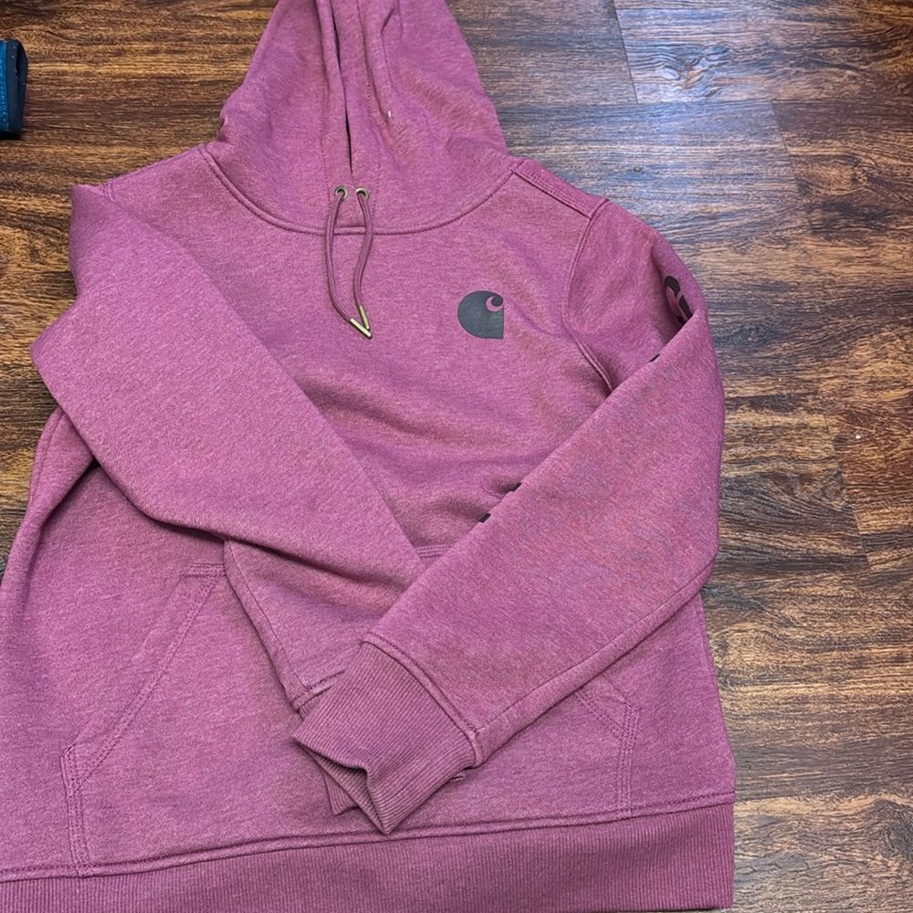 Women’s Carhartt hoodie- sz small!!